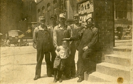 Fort Worth Star-Telegram pressmen, circa 1917-1918