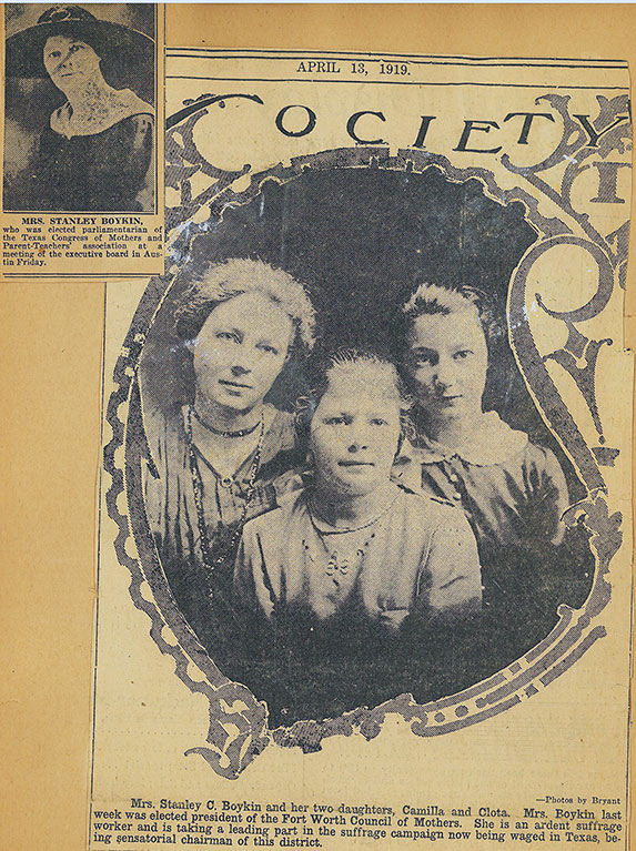 Mrs. Stanley Boykin with her daughters Camilla and Clota. Click to view a larger version of image.