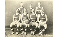 basketball-team-1915 (015-033-593-0001c)