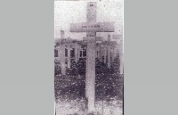 Earl Bailey grave in France, 1918 (004-024-356)