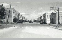Main Street, Arlington, circa 1940 (090-084-032)