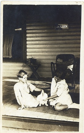 Sheila and Frances Allen at their home in Fort Worth