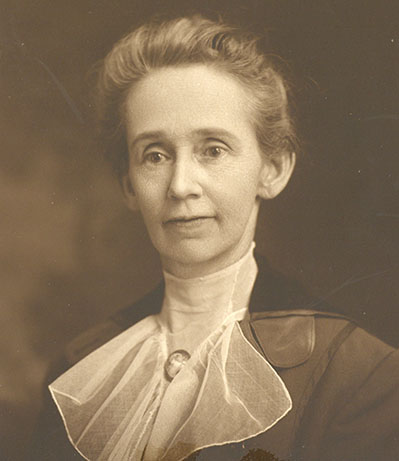 Stella Winstead Smith, wife of Robert