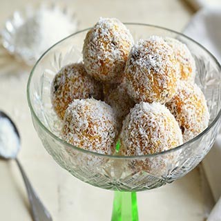 Carrot Cake Bites