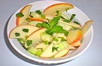 Cucumber and apple salad 